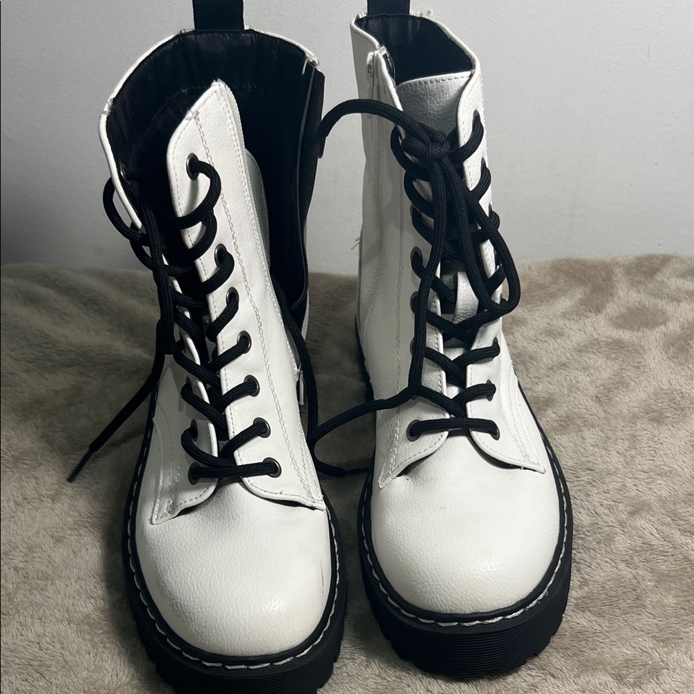 Classic White Lace-Up Boots